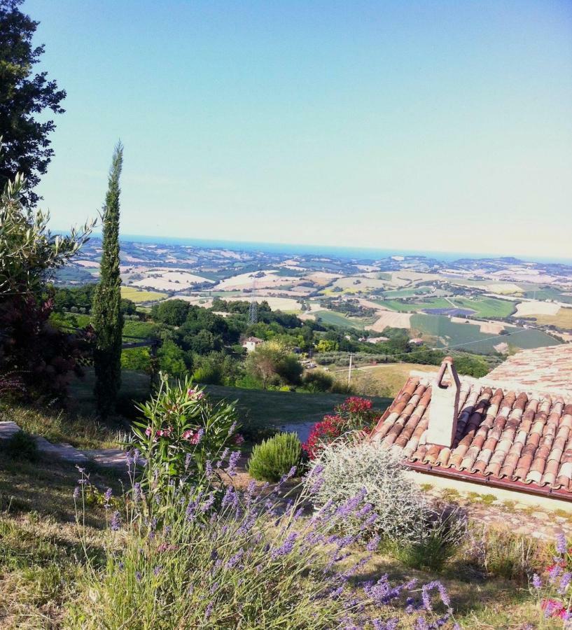 Bed and Breakfast L'Infinito Mombaroccio Exterior foto