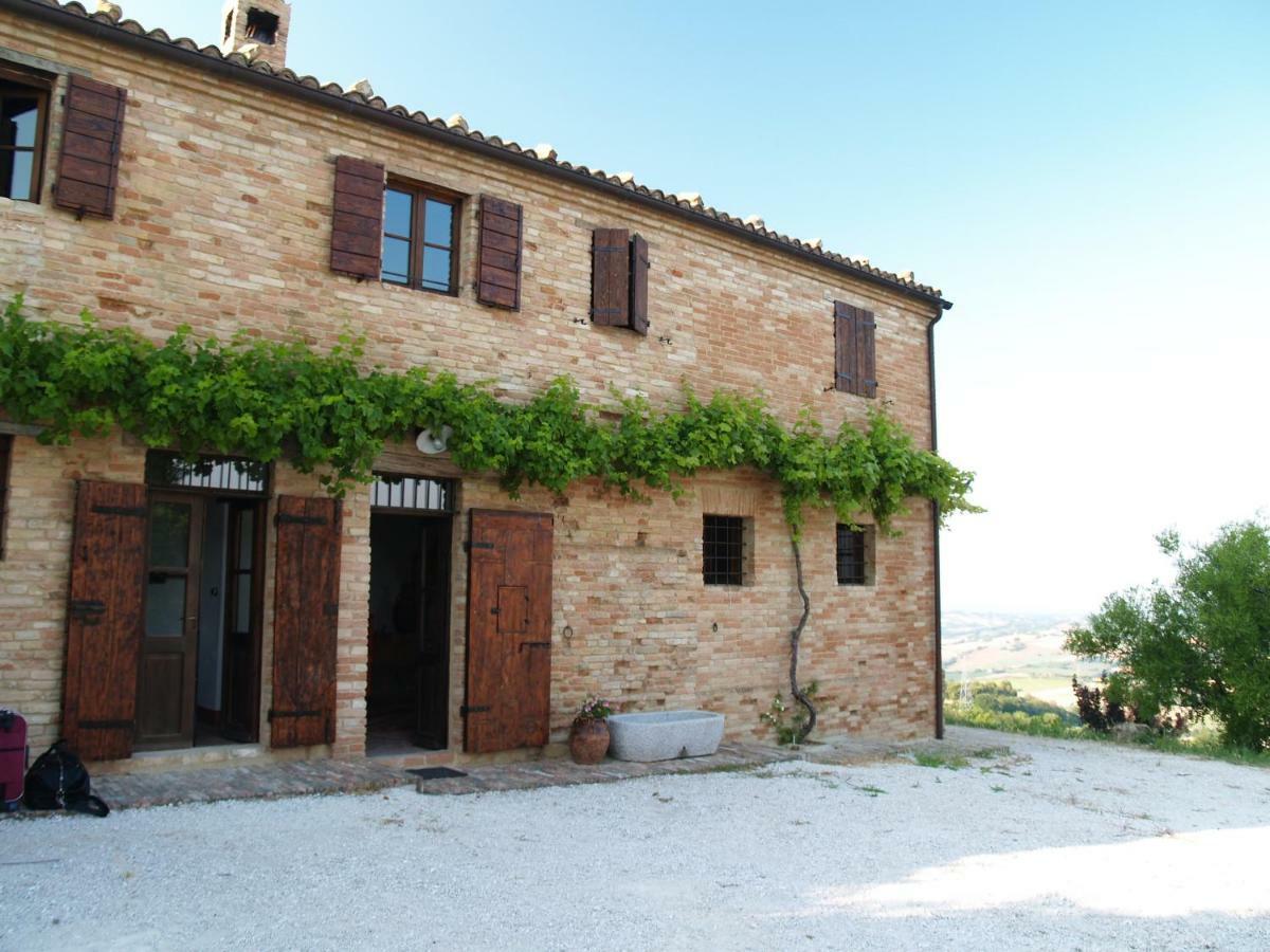 Bed and Breakfast L'Infinito Mombaroccio Exterior foto